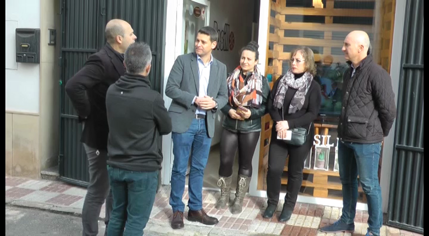 Entregados los premios de Navidad de la Garantía Dorada en Torreperogil 2 vlcsnap 2017 01 14 13h32m50s521