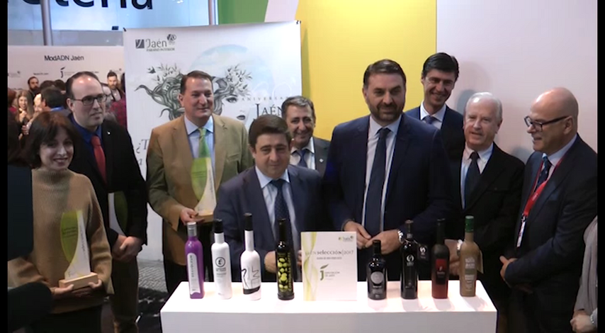 Diputación entrega los distintivos «Jaén Selección» en FITUR 2017
