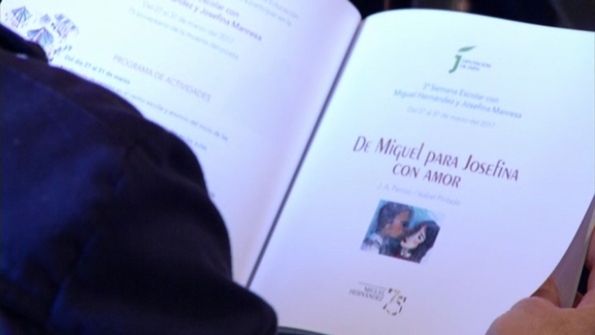 El presidente de la Diputación Francisco Reyes presenta la 3ª Semana Escolar con Miguel Hernández y Josefina Manresa