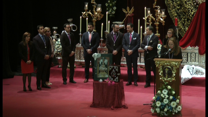 Laura Garrido pronunció el Pregón de la Semana Santa de Baeza y Fernando Lucena recibió la medalla de Oro de la Agrupación