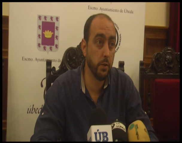 El concejal de empleo de Úbeda informa de los planes de empleo de la Junta en la ciudad