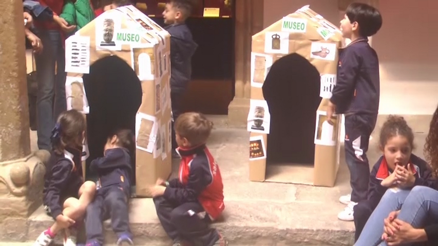 Los escolares visitan el Museo Arqueológico de Úbeda con motivo del «Día de los Museos»