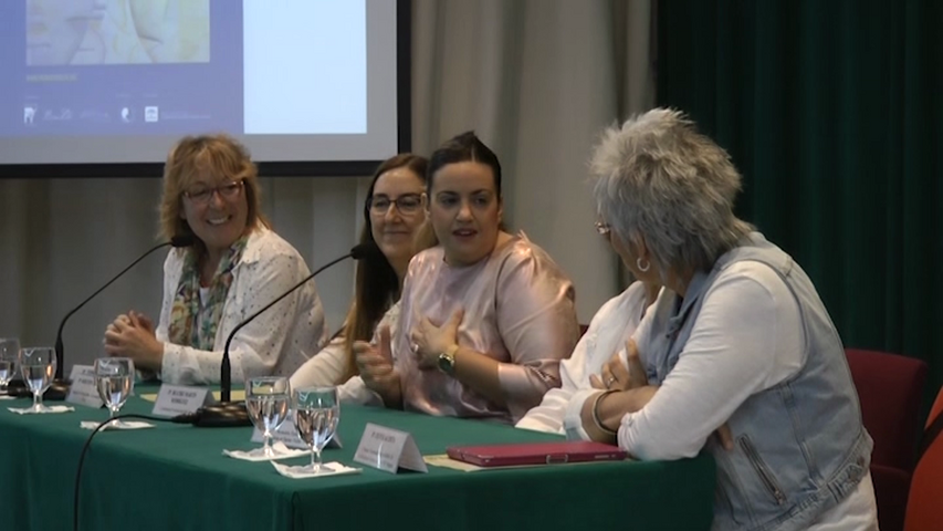 «Debates en clave feminista» en el Centro Carmen de Burgos de Baeza
