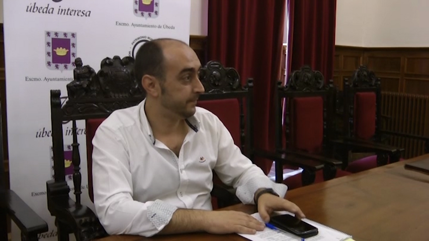 El concejal de hacienda de Úbeda responde a José Robles sobre la recaudación de impuestos de empresas