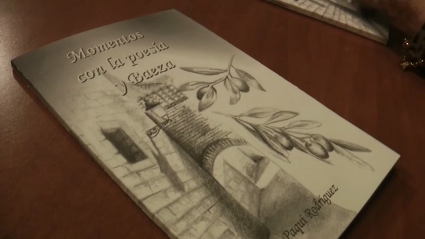 Presentado en Baeza el poemario de Paqui Rodríguez «Momentos con la poesía y Baeza»