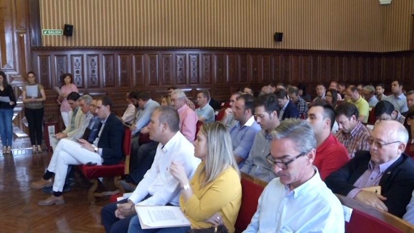 Presupuestos, caminos y vivienda protagonizan los temas del Consejo provincial de alcaldes