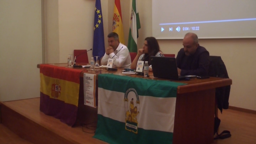 Acto conjunto de IU, Podemos y PSOE en Baeza presentando la Ley de Memoria Democrática de Andalucía