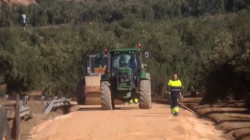 Última fase de ejecución de las obras de la carretera que une Lupión con Guadalimar
