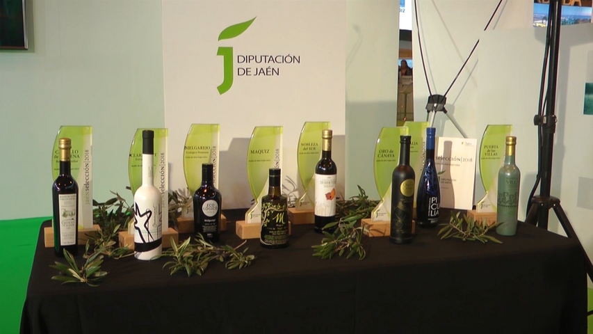 Los aceites Jaén Selección 2018 inician en Fitur su recorrido promocional de la mano de la Diputación