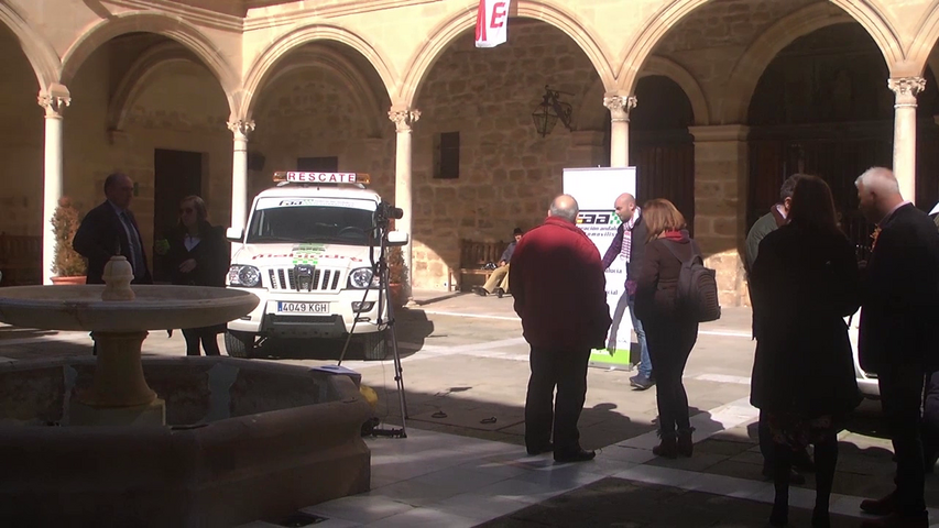 Mahindra presenta en Úbeda los coches de rescate para la Federación Andaluza Automovilismo