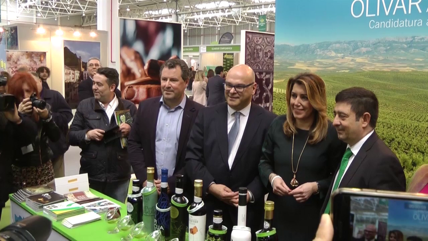 La presidenta de la Junta de Andalucía visita la V Feria de los Pueblos organizada por la Diputación de Jaén