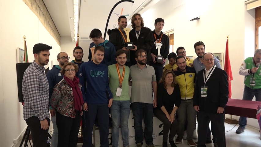Pilar Salazar entrega en Baeza los trofeos del Torneo de ajedrez de los Campeonatos de España Universitarios (CEU)