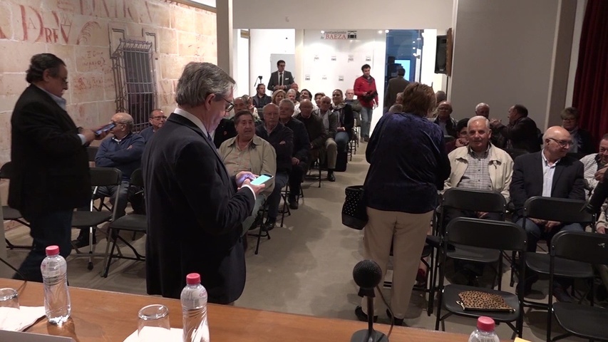 Baeza acogió la tarde del jueves el II Encuentro Internacional de Tauromaquia