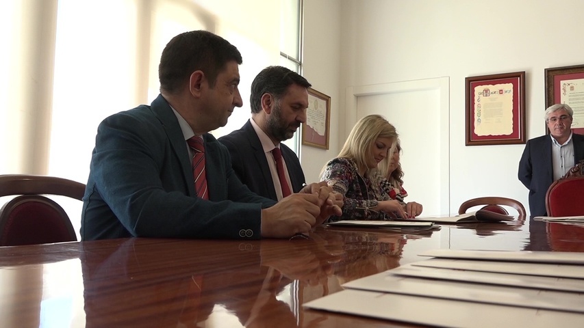 Convenio de colaboración entre la Consejería de Turismo y el Ayuntamiento de Baeza