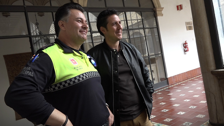 Un operario de grúa municipal de Úbeda salva la vida a una menor tras realizarle los primeros auxilios
