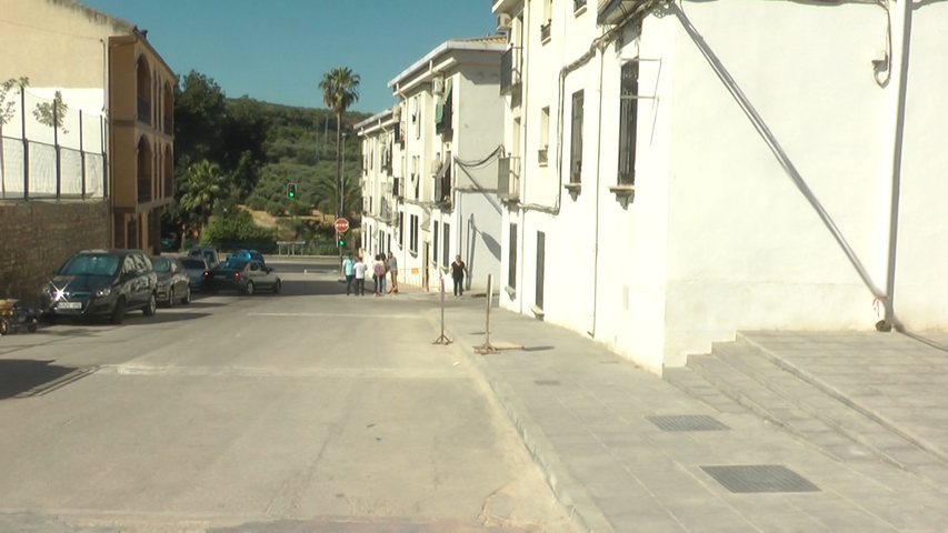 El diputado de Infraestructuras Municipales visita en Rus las obras que se están realizando en la Avenida de Andalucía