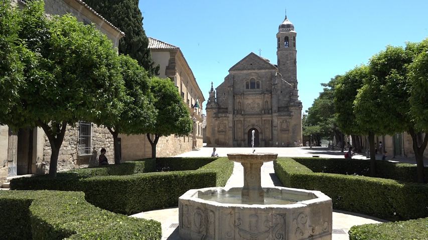 Continúan las visitas guiadas dirigidas por la Asociación Cultural «Úbeda por la cultura»