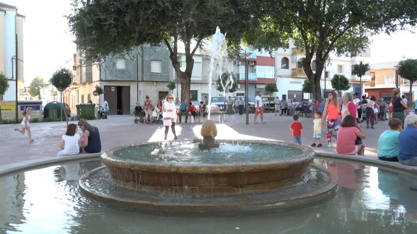 Inaugurada la remodelación de la Plaza de las Canteras