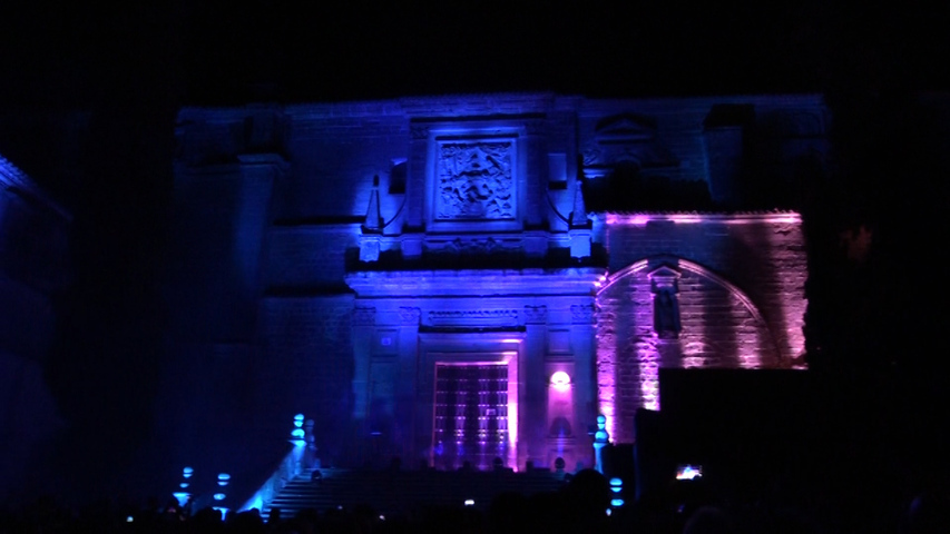 Baeza celebró con un espectáculo arquitectural el 15º Aniversario de la Declaración de Patrimonio Mundial 2 Secuencia HD720.01 00 57 18.Imagen fija041