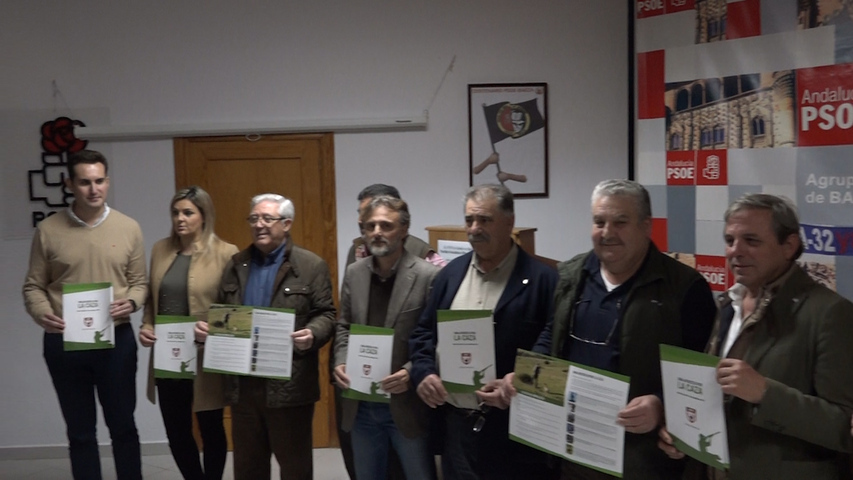 El PSOE de Jaén se reúne en Baeza con la Federación Andaluza de Caza en Baeza