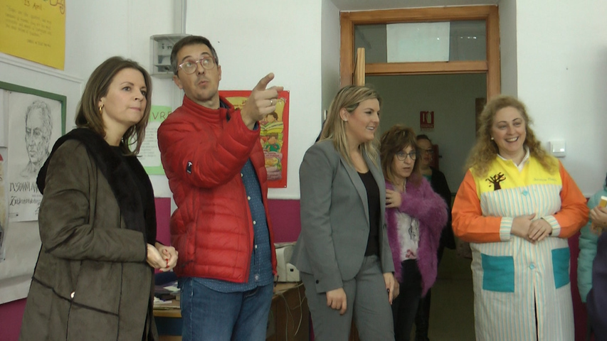 Ana Cobo participa en los talleres del CEIP San Juan de la Cruz de Baeza