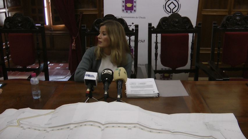 María del Carmen García, concejala de urbanismo de Úbeda, valora la última comisión del área