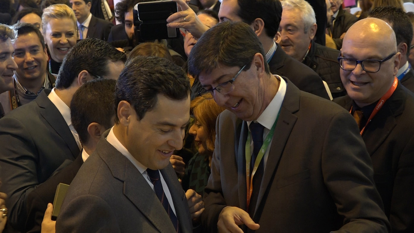 El presidente y vicepresidente de la Junta de Andalucía visitan FITUR