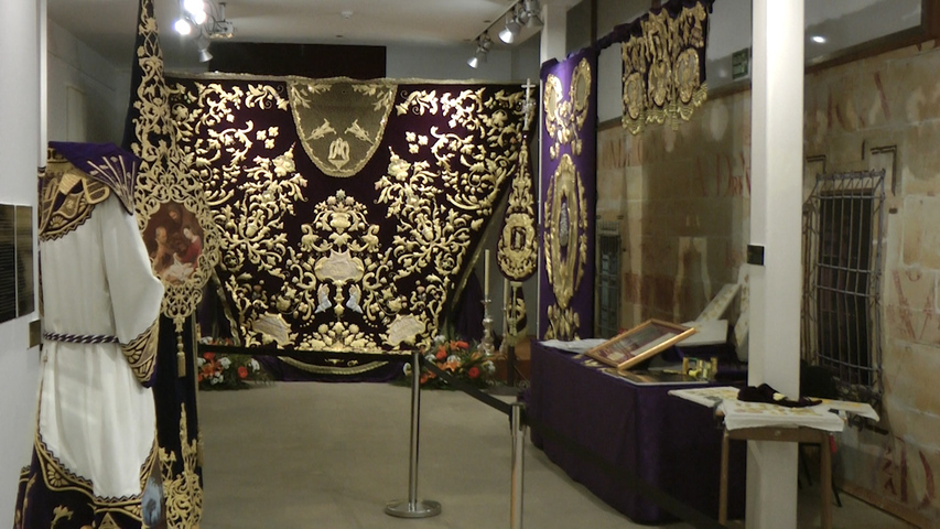 Inaugurada la exposición “Aguja y Oro: El legado de una tradición”