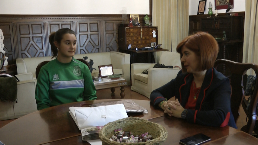 Recepción a Noelia Carrera, convocada por la selección española de Fútbol S-16