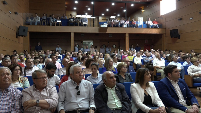 El PSOE presenta su candidatura en Ibros