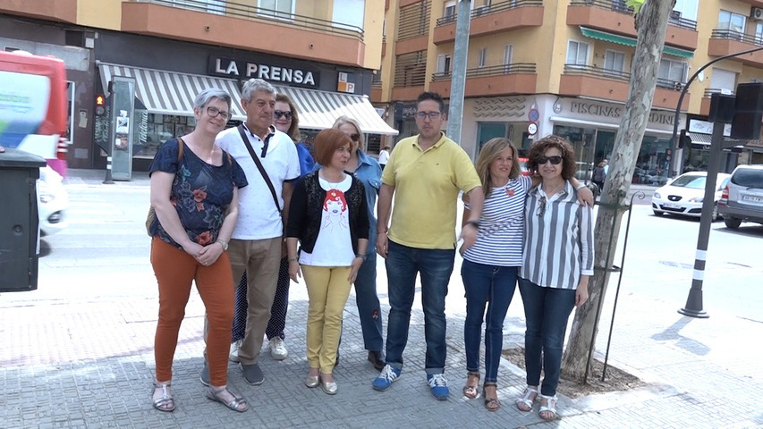Reparto informativo del PSOE en Úbeda