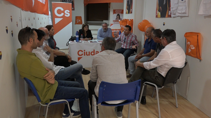 Ciudadanos se reúne con el sector de la sanidad en Úbeda 2 sanidad