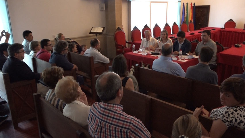 Presentado el libro «Exposición fotográfica “Cristóbal Cruz” Semana Santa en Baeza 2017-2018»
