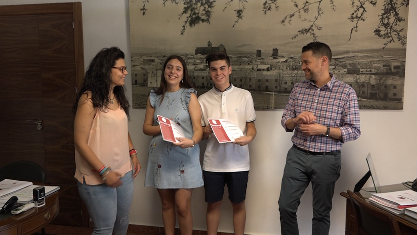 Torreperogil premia los mejores expedientes académicos de bachillerato
