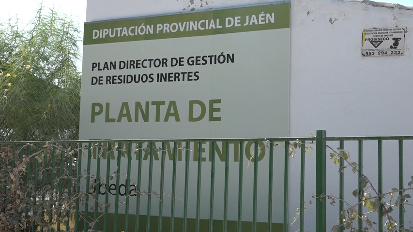 Diputación invertirá 184.000 euros en la ampliación de planta de tratamiento de escombros de Úbeda