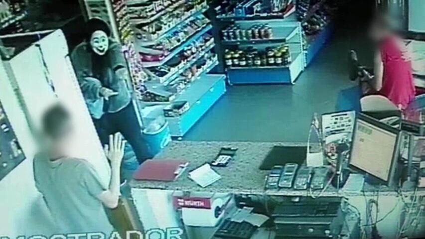 Detenido el presunto autor de un delito por robo con violencia en la gasolinera de Begíjar