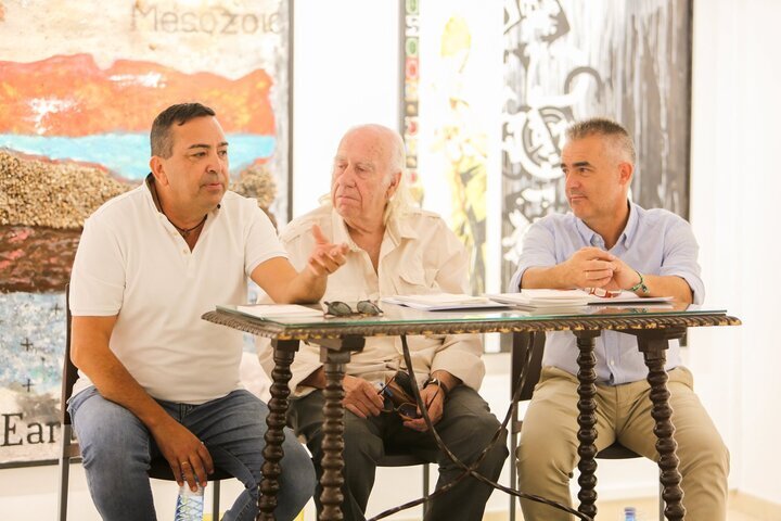 Alfonso Fernández presenta su particular Libro de las preguntas 5 presentacion libro alfonso fernández