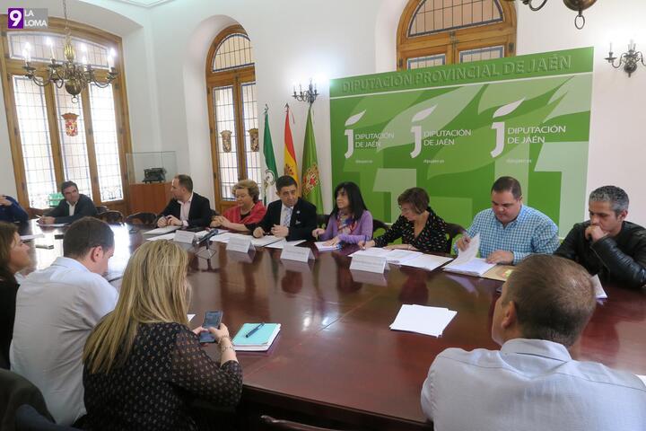 El Consejo de Alcaldes abordará la situación “crítica” del Servicio de Ayuda a Domicilio en Jaén