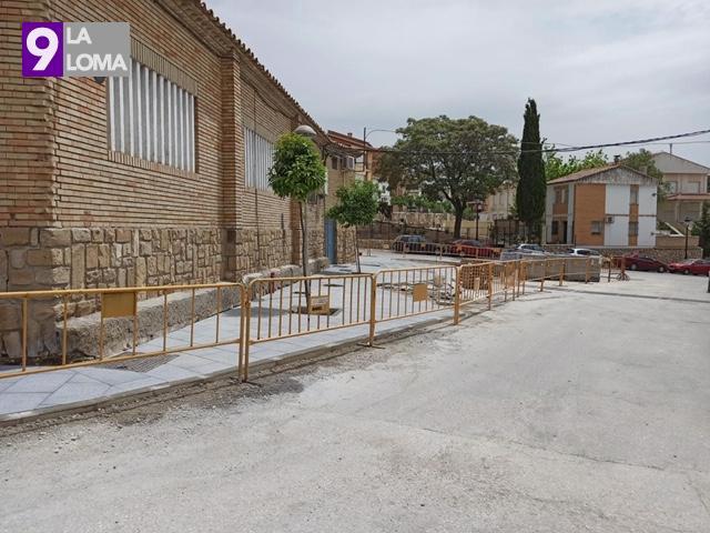 Siguen a buen ritmo las obras del entorno del mercado de abastos de Rus