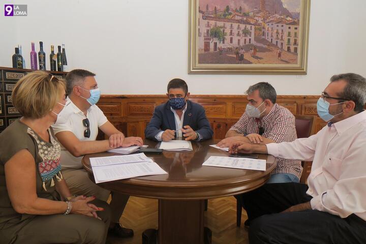 Reyes se reúne con los directores de centros educativos de cara al nuevo curso escolar
