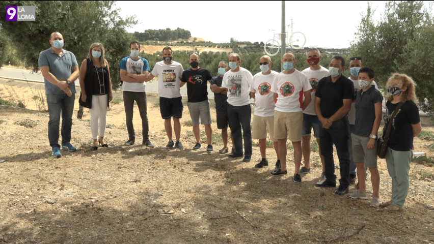 Instalada en Baeza una bicicleta blanca en memoria de Ismael Valcárcel