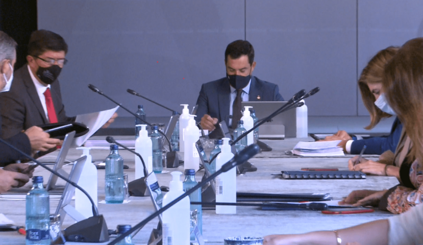 Salud elabora un plan de contingencia para un escenario previsible de 3.000 ingresos por Covid