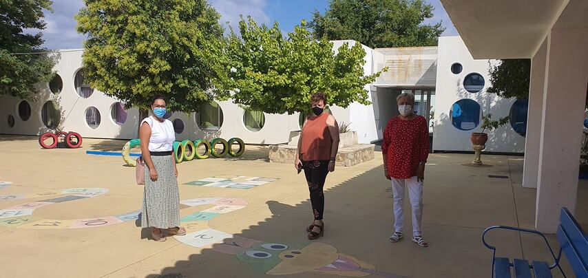 El ayuntamiento de Ibros revisa la puesta a punto del CEIP Ntra. Sra. de los Remedios