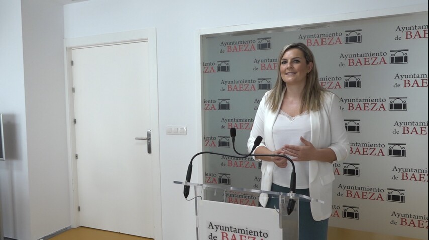 El Ayuntamiento de Baeza facilitará gratis el acceso a las canalizaciones a los operadores de telecomunicaciones para que instalen fibra óptica