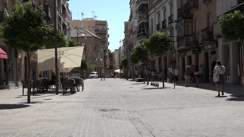 El Ayuntamiento de Úbeda informa del diseño de terrazas con mesas y veladores en el centro histórico