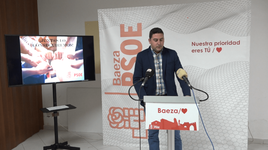 Presentación en el PSOE del que mañana será nuevo concejal de obras baezano