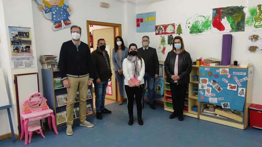 El delegado de Educación visita el Colegio Público Rural “La Vega” de Solana de Torralba