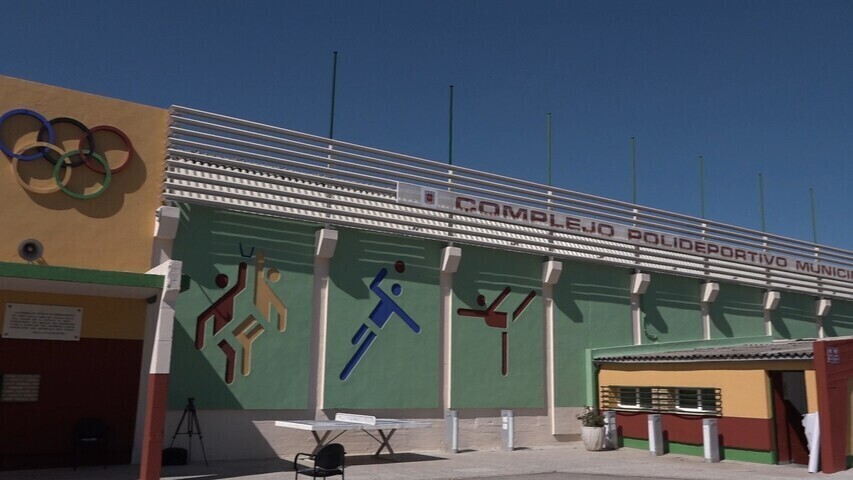 Nuevas luminarias y «lavado de cara» para el pabellón polideportivo «El Viejo» de Úbeda