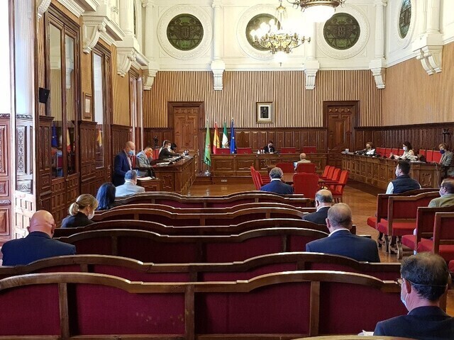 Un total de 69 municipios destinarán 8,8 millones de euros del Plan Provincial de la Diputación a pagar servicios