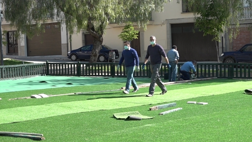 Intervención en el parque infantil situado en la avenida del Perú de Baeza